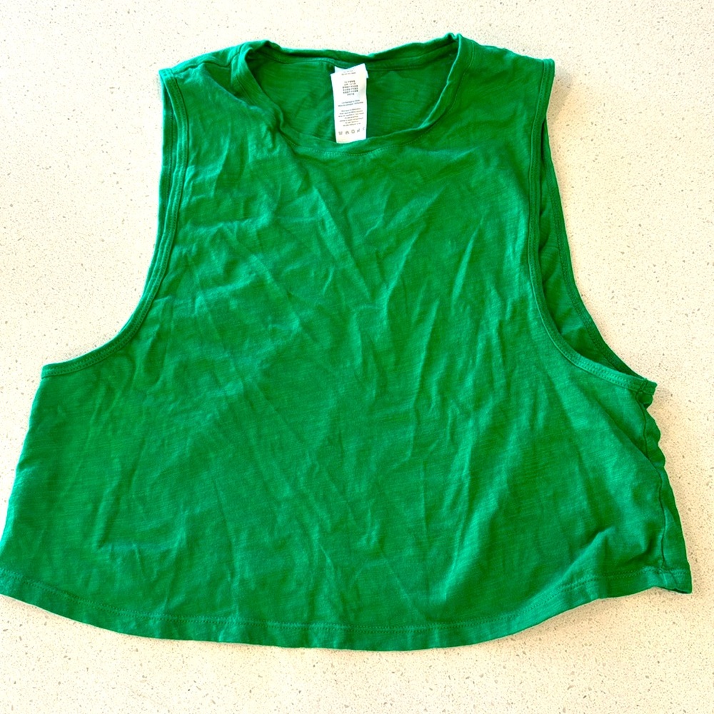 Lululemon workout tank